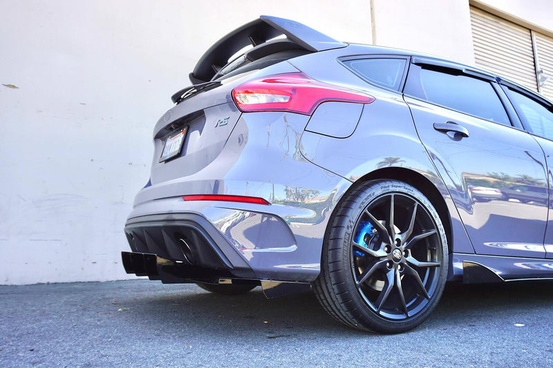 2016-2018 Ford Focus Rs Side Skirt Extension V2