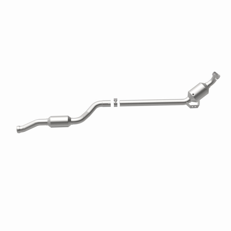 MagnaFlow 10-12 GLK350 V6 3.5 OEM Underbody Direct Fit Converter