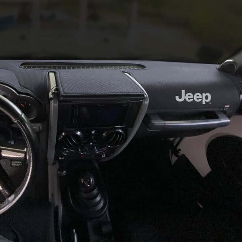 Covercraft 18-23 Jeep Wrangler (JL)/20-23 Jeep Gladiator Limited Edition Dash Cover w Jeep Logo