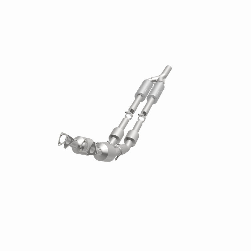MagnaFlow 12-13 Volkswagen Passat 3.6L Direct Fit Converter