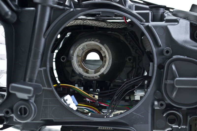 Hella 2011 BMW 5Ser Sdn F10 W/Ahl - Headlamp Lh Xen