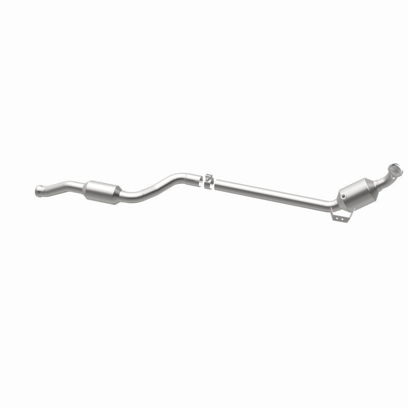 MagnaFlow 10-12 GLK350 V6 3.5 OEM Underbody Direct Fit Converter