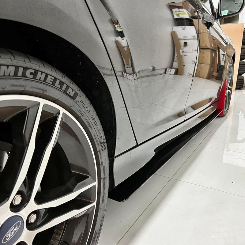 2011-2018 Ford Focus St Side Skirt Extension V1