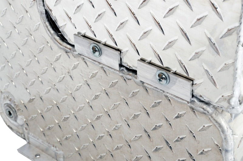 Dee Zee Universal Tanks - Combo Brite-Tread Aluminum (43 Gal)