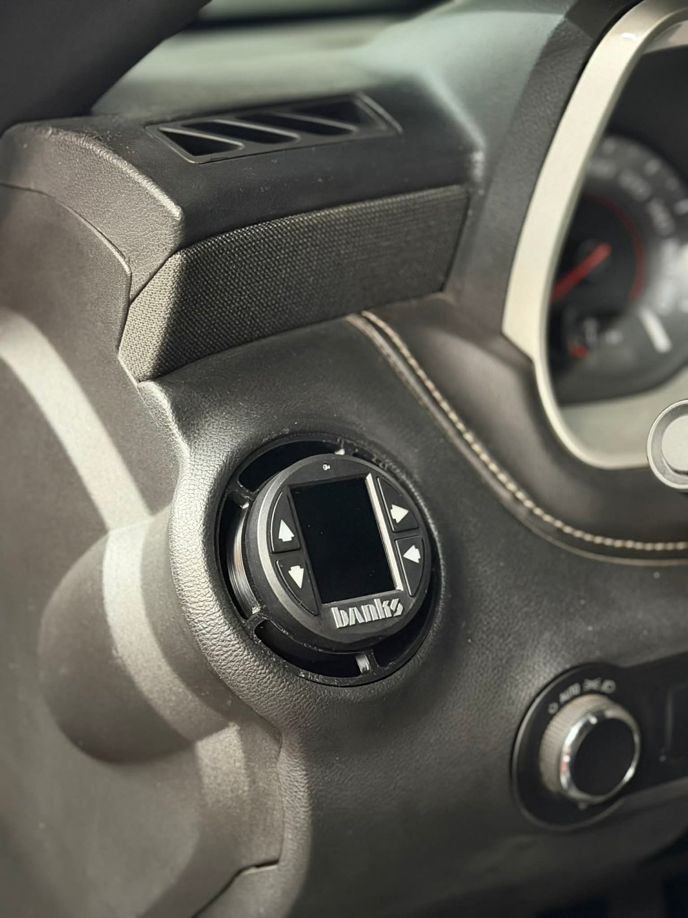 Gauges & Pods