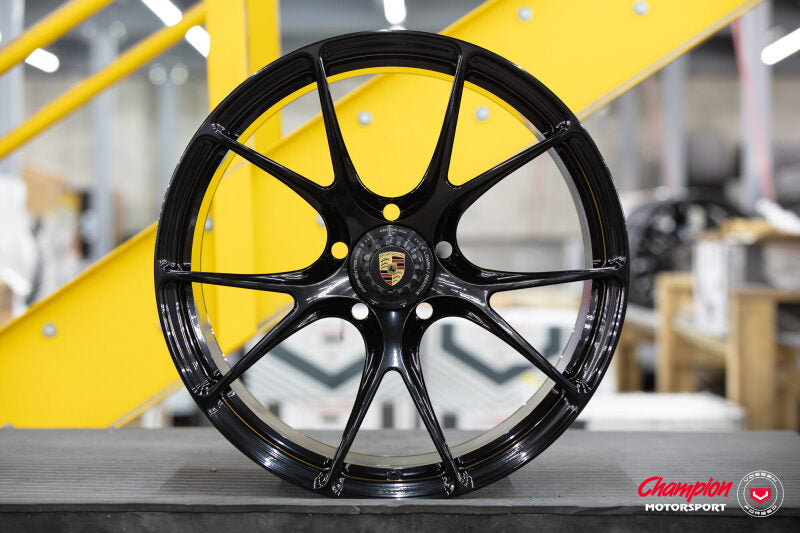 Vossen X Champion RS74 21X12 / ET45 / Gloss Black Wheel / Centerlock / 911 GT3 992 - Rear