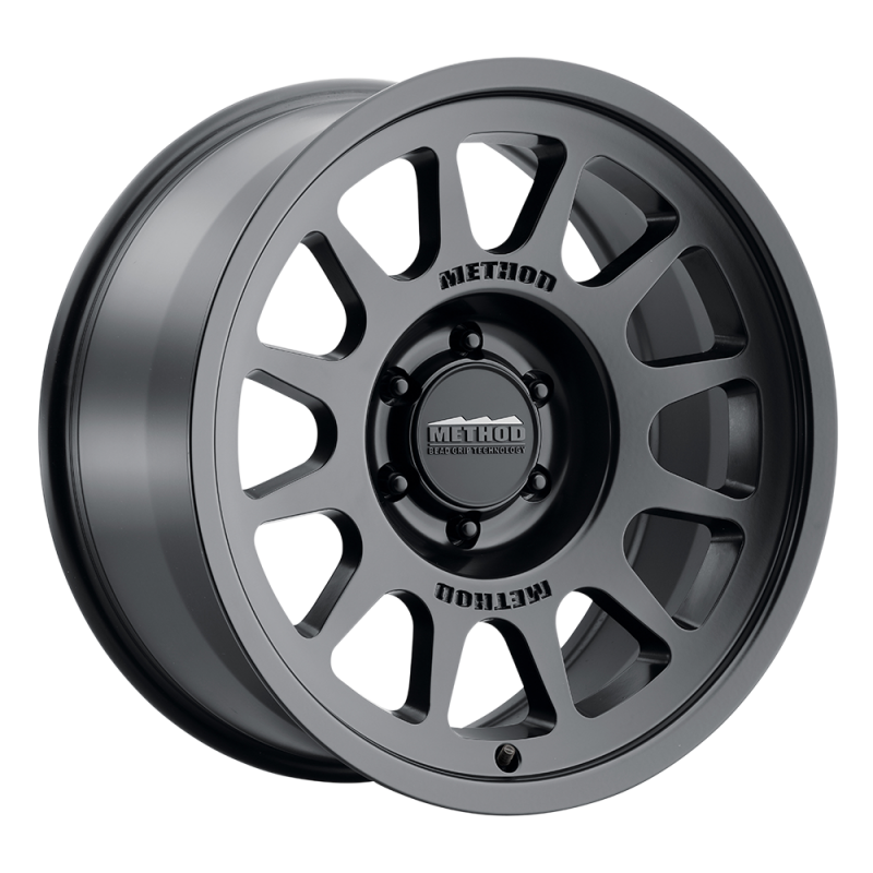 Method MR703 Bead Grip HD 18x9 +40mm Offset 6x5.5 95.25mm CB Matte Black Wheel
