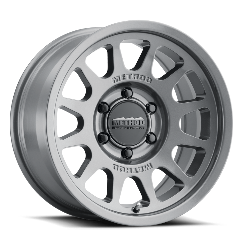 Method MR703 Bead Grip HD 18x9 +40mm Offset 6x5.5 95.25mm CB Gloss Titanium Wheel