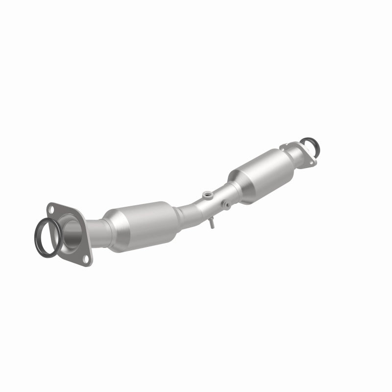 Magnaflow 13-15 Nissan Sentra 1.8L California Grade CARB Compliant DF Catalytic Converter