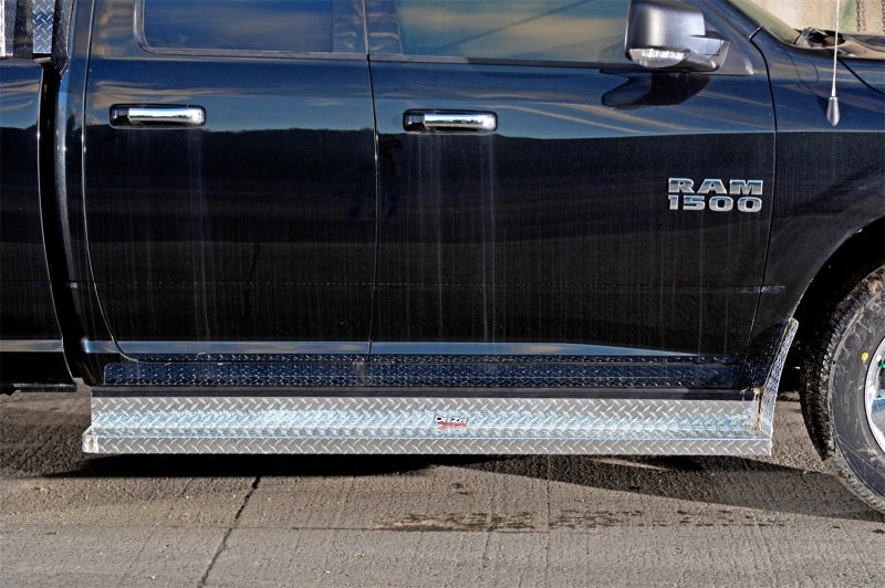 Dee Zee 09-21 Chevrolet/GMC Express/Savanah Running Board Cab Section Brite-Tread Aluminum