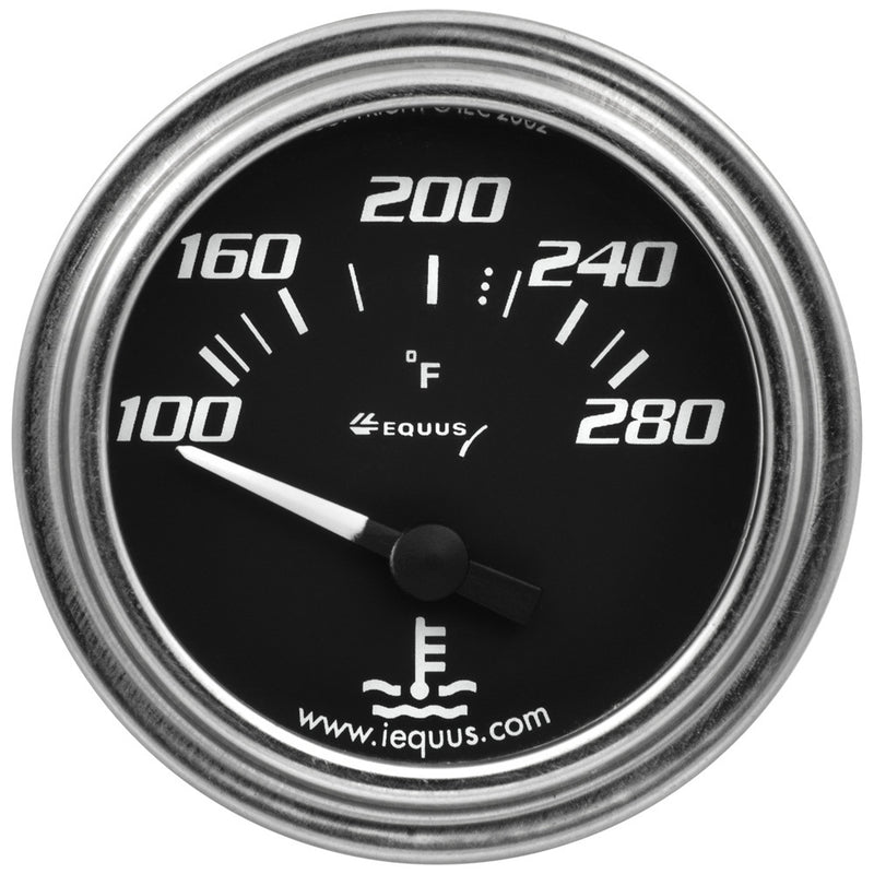 EQUE7262.jpg