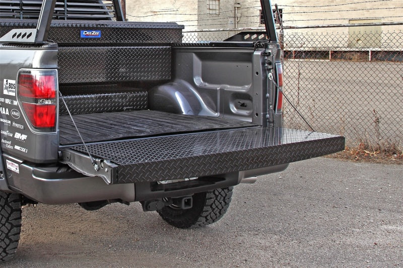 Dee Zee 99-07 Ford SuperDuty Tailgate Protector Full Black-Tread