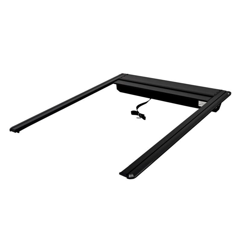 Westin 19-26 GM Silverado/Sierra 2500/3500 6ft 6in Bed Manual Retractable Tonneau Cover - Black