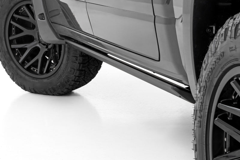 Power Running Boards | HT-Series | Crew Cab | Ram 2500 (11-26)/3500 (11-25) 