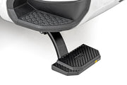 Retractable Bed Step | Manual Pull | Chevy/GMC 2500HD/3500HD (20-26)