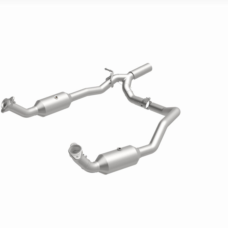 MagnaFlow 17-18 Ford E-350 6.8L Direct Fit Converter