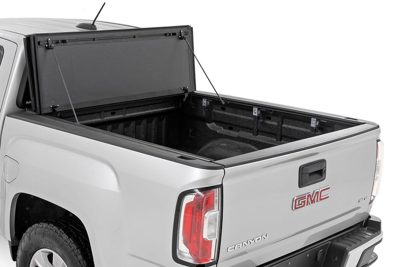 Hard Tri-Fold Flip Up Bed Cover | 5' Bed | Chevy/GMC Canyon/Colorado (15-26)