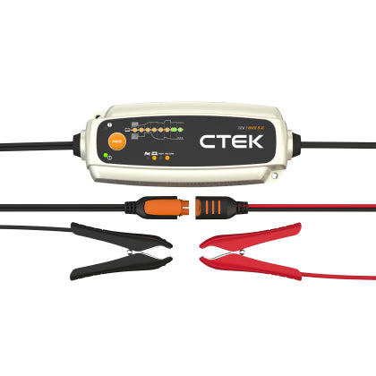 CTEK MXS 5.0 NA 40-206 charger with clamp leads