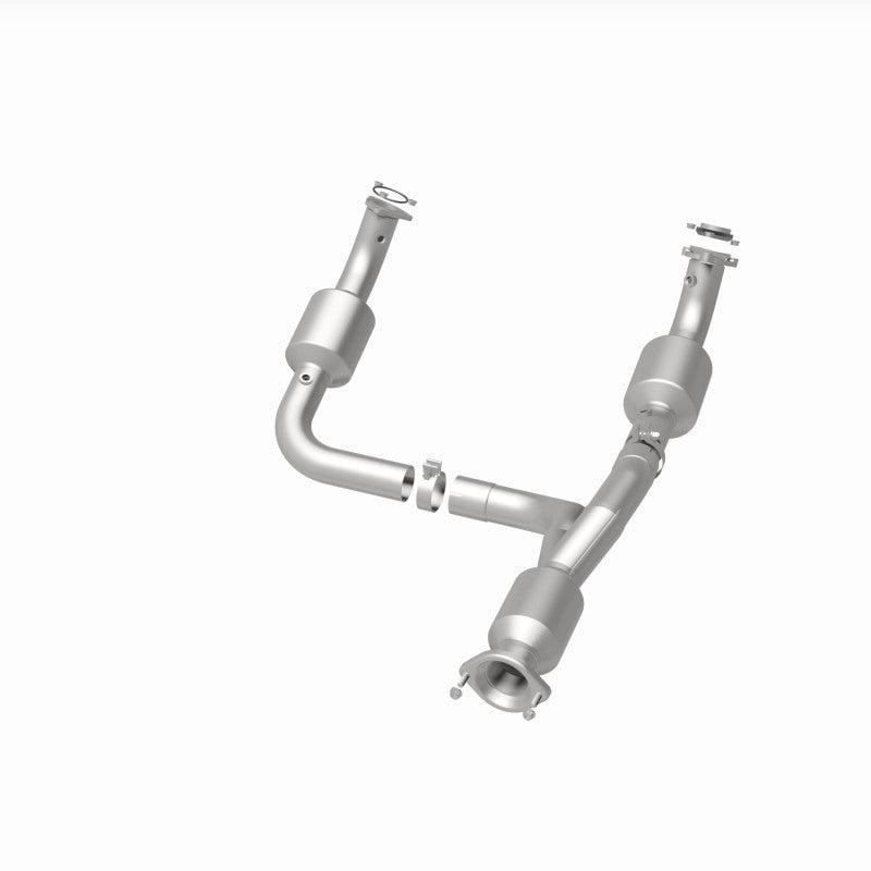 MagnaFlow 12-20 Chevrolet Express 4500 Underbody 6.0L Direct Fit Catalytic Converter