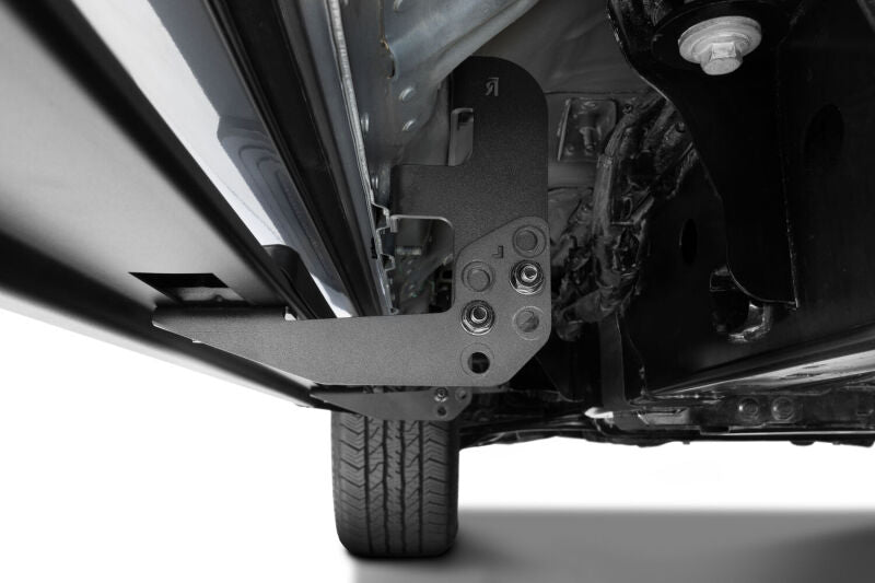 RealTruck 24-26 Toyota Tacoma XtraCab Traxio 4in Nerf Bars - Textured Black