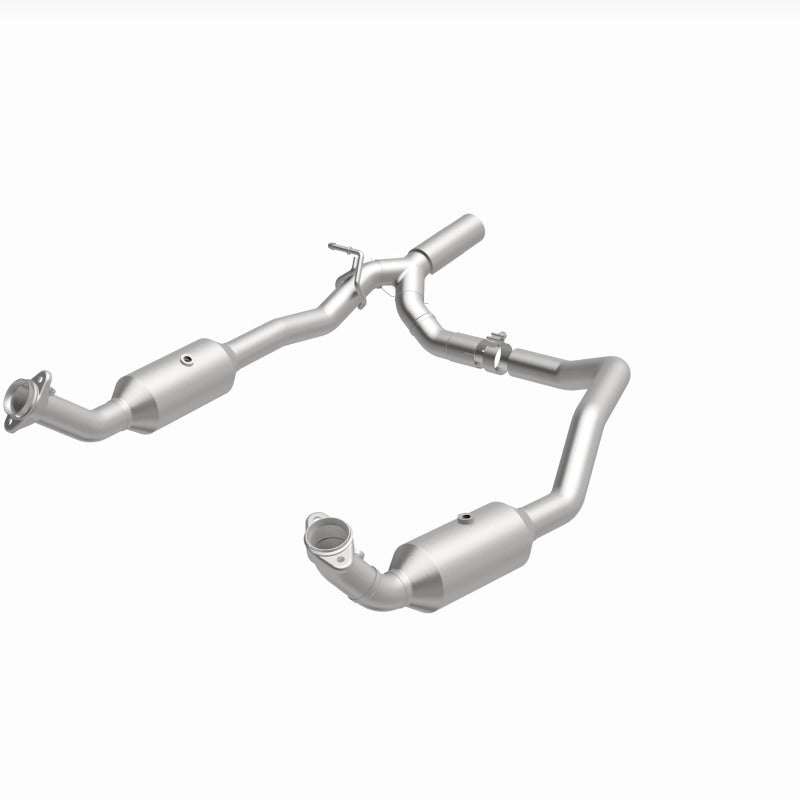 MagnaFlow 17-18 Ford E-350 6.8L Direct Fit Converter