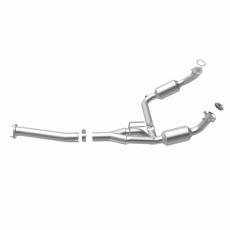 MagnaFlow 04-05 Chevrolet Express 1500 5.3L Direct Fit Converter