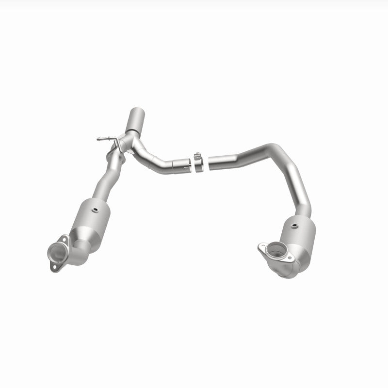 MagnaFlow 17-18 Ford E-350 6.8L Direct Fit Converter