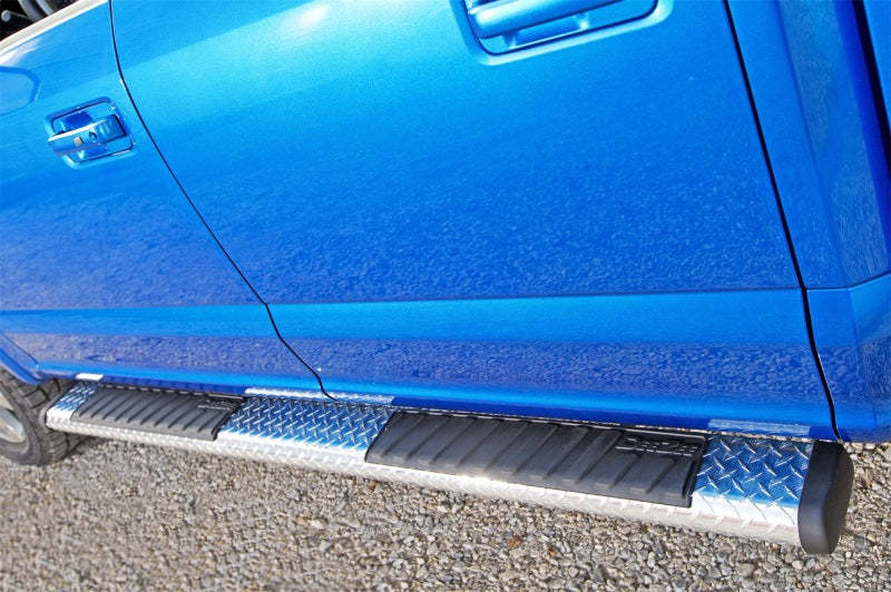 Dee Zee Universal Tubes - 6In Oval - Brite Tread Aluminum (ExtCab)