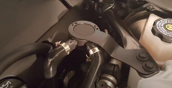 SMG 2016-2024 Chevrolet Camaro SS/LT1  6.2L Billet Aluminum Oil Catch Can w/Mounting Bracket