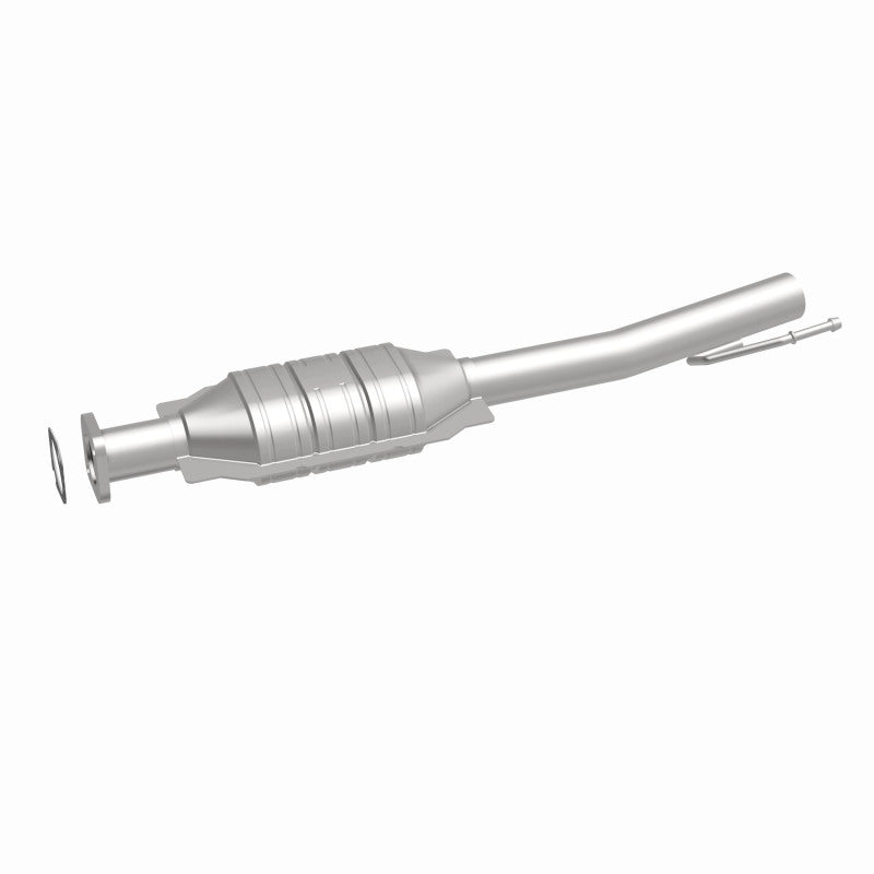 MagnaFlow Direct Fit Catalytic Converter 01-04 Escape 3.0L OEM