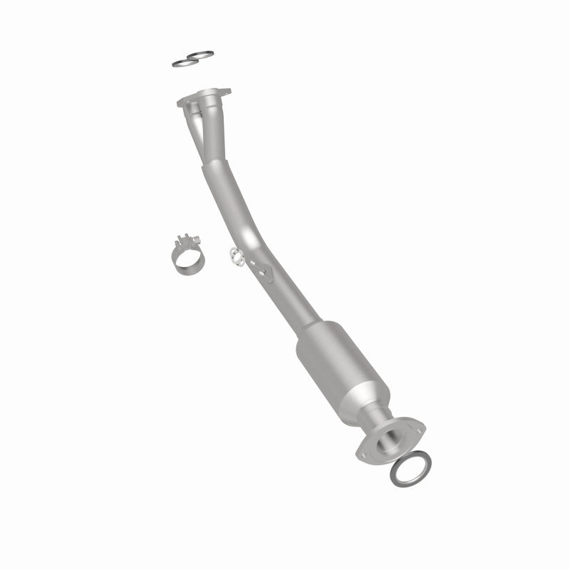 MagnaFlow Direct Fit Catalytic Converter California Grade 96-98 Toyota 4Runner 2.7L