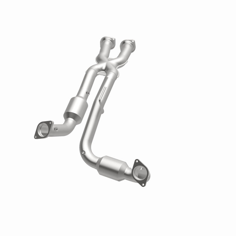 MagnaFlow Direct Fit Catalytic Converter Jeep Grand Cherokee SRT-8