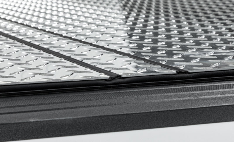 Access LOMAX Pro Series TriFold Cover 02-19 Dodge Ram 2500 6ft4in Bed (w/o Rambox) -Blk Diamond Mist