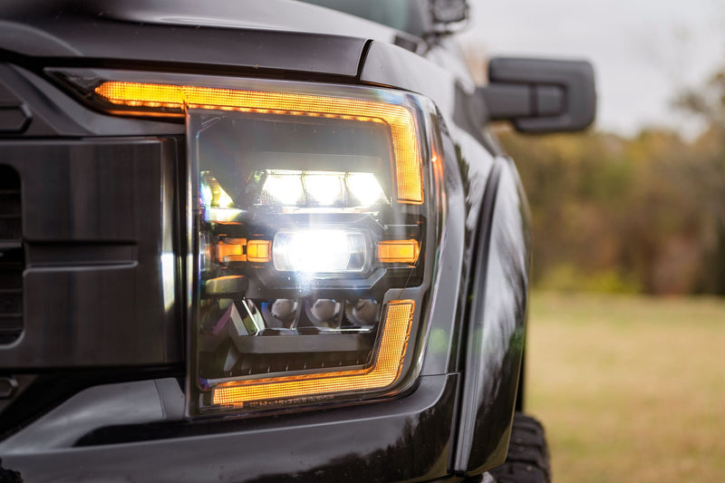 XB Headlights: Ford F150 (2021+) (Amber DRL)