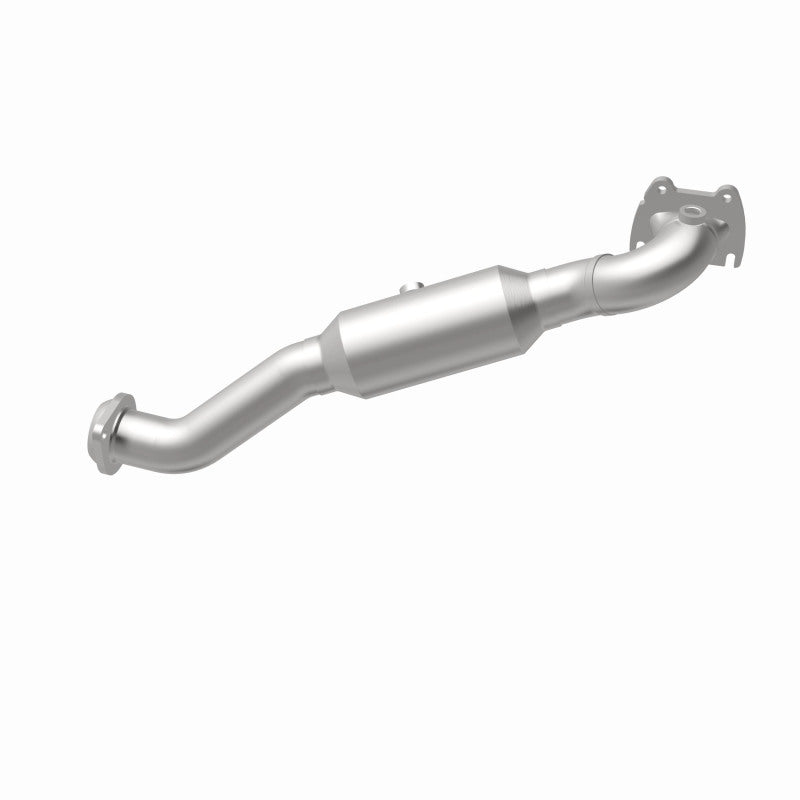 MagnaFlow Direct Fit Catalytic Converter 15-19 Ram 1500 3.6L OEM Grade Fed/EPA Compliant Manifold