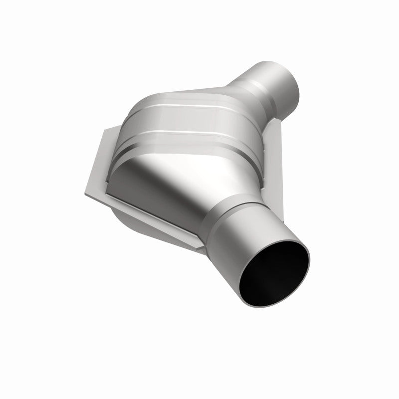 MagnaFlow Universal Catalytic Converter 2.50inch Angled In/Out FED