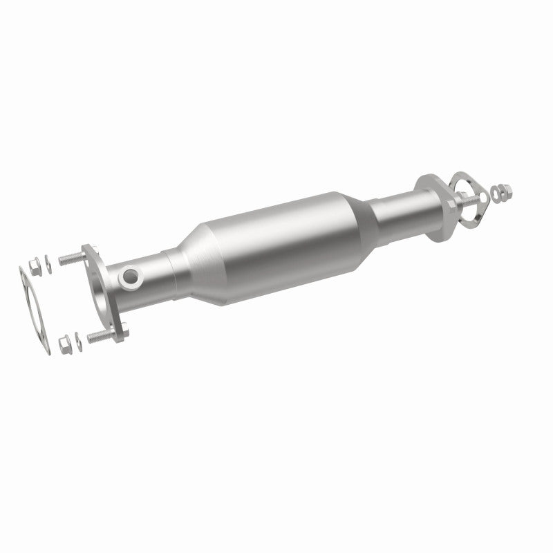 MagnaFlow Direct Fit Catalytic Converter 04-06 Outlander 2.4L