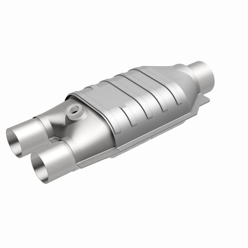 MagnaFlow Universal Catalytic Converter 2/3 D/S Single O2 Boss