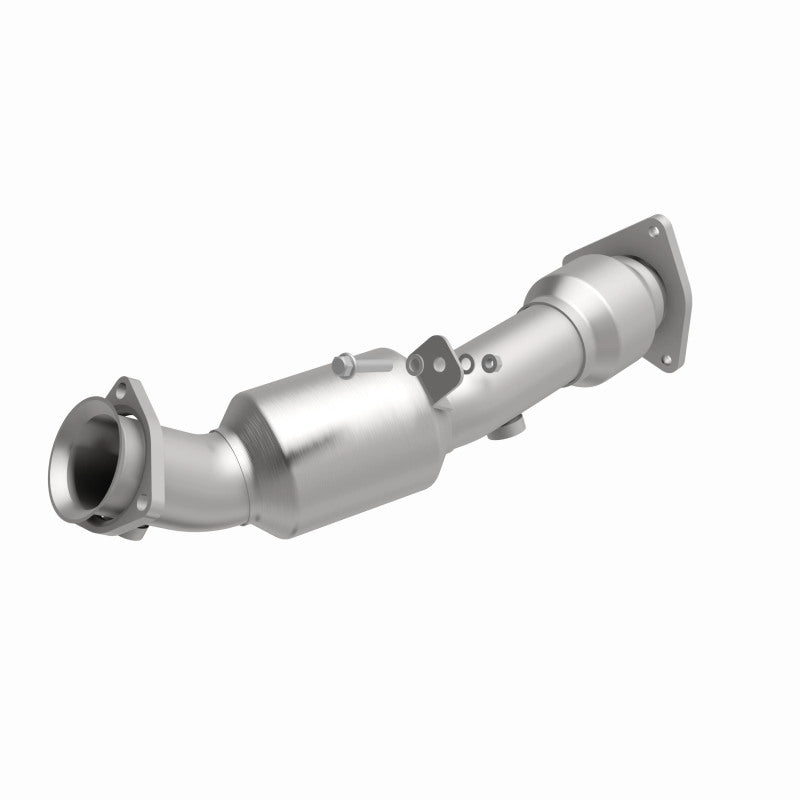 MagnaFlow Direct Fit Catalytic Converter 04-07 VW Touareg 4.2L Driver Side