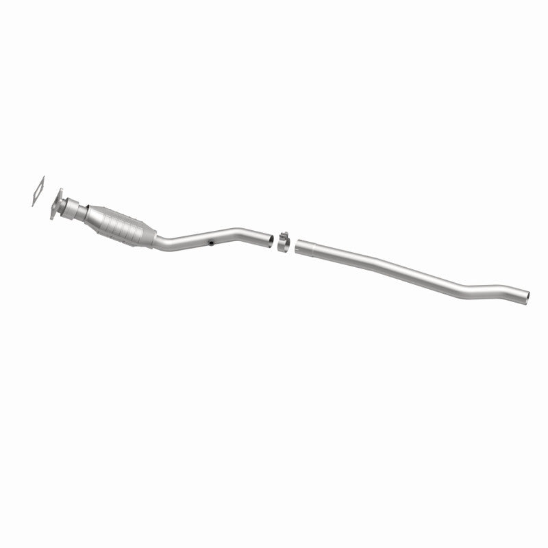 MagnaFlow Direct Fit Catalytic Converter 96-98 Caravan-Voyager 3.3L/