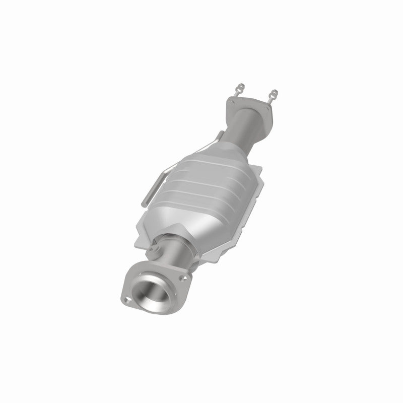 MagnaFlow Direct Fit Catalytic Converter 00-04 Jeep Wrangler 4.0L Rear/2.4L/2.5L