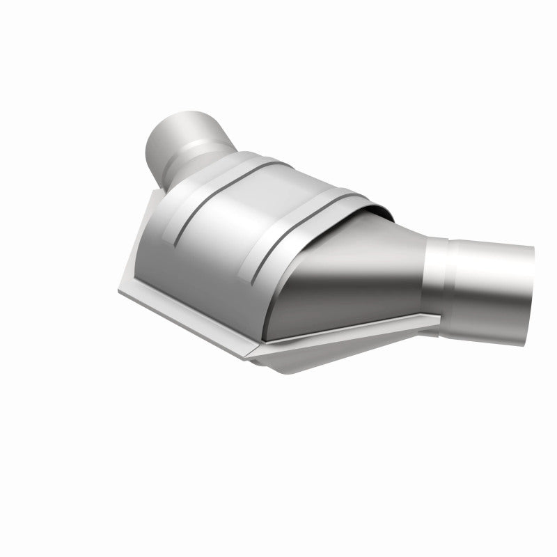 MagnaFlow Universal Catalytic Converter 2.50 Angled In / Out OEM