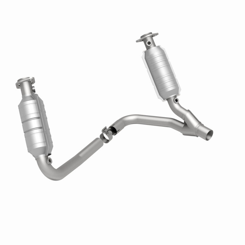 MagnaFlow 06 Mitsubishi Raider Direct Fit Catalytic Converter (California)
