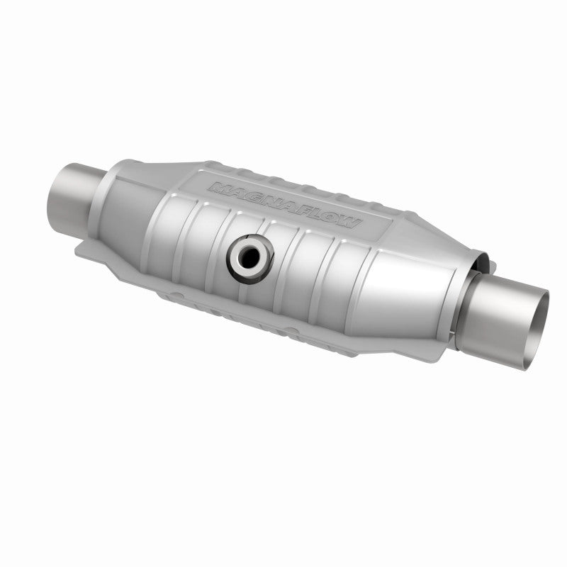 MagnaFlow Universal Catalytic Converter 2.5 OBDII Rear Mid-Bed 02