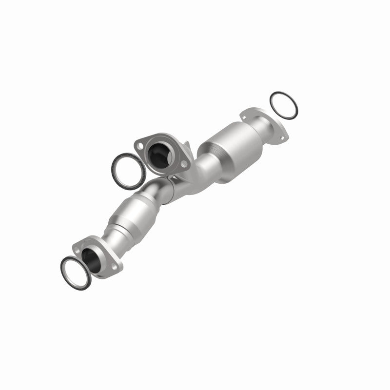MagnaFlow Direct Fit Catalytic Converter 96-97 Lexus GS300 3.0L