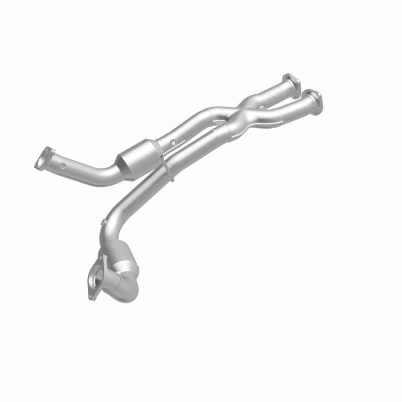 MagnaFlow Direct Fit Catalytic Converter 06-10 Jeep Grand Cherokee 6.1L