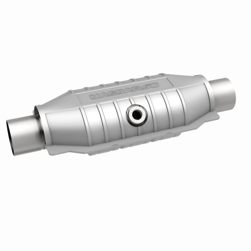 MagnaFlow Universal Catalytic Converter 2.5 OBDII Rear Mid-Bed 02