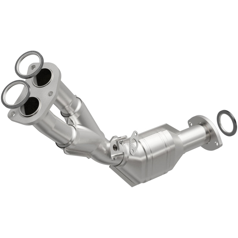 MagnaFlow Direct Fit Catalytic Converter 01-04 Toyota Tacoma Front 2.7L