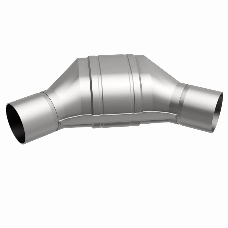 MagnaFlow Universal Catalytic Converter 2.50inch Angled In/Out FED