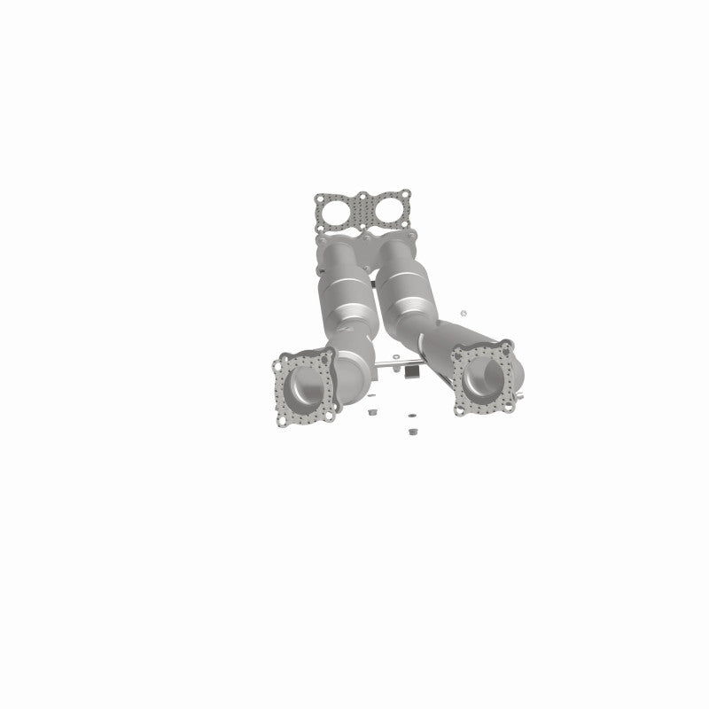 MagnaFlow Direct Fit Catalytic Converter 2008-2012 LR2 3.2 L Underbody